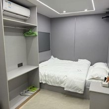 海的那边城市mini民宿(南京汉中门大街店)