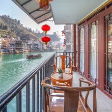 小隐·河景私享客栈(镇远古城景区店)