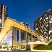 水岸国际公寓(深圳国际会展中心店)