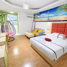 中山聚豪商务住宿浪漫情侣房