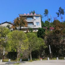 云盘民宿(洪安边城景区店)