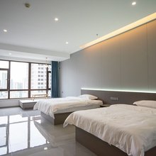 沁心客栈(吉林中东新生活购物公园店)