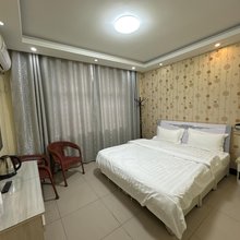 汝阳玖豪旅客之家