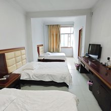从江鑫怡宾馆
