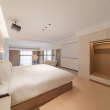 秘境主题酒店(安康高新万达店)