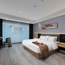 锦铂智慧酒店(南昌火车站店)