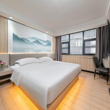 艾丽丝酒店(广州车陂地铁站店)