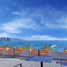 三亚荷泰潮悦海景酒店