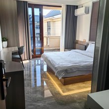 雷布雷公寓