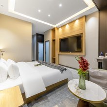 百鹿酒店(九原政府店)
