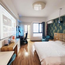 怡都电竞公寓(济南北园荣盛时代广场店)