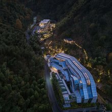 安蓝大溪汤泉度假酒店(安吉天荒坪藏龙百瀑漂流店)