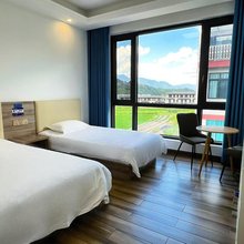 汀南丝雨民宿