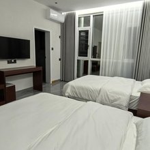 赫章启航酒店