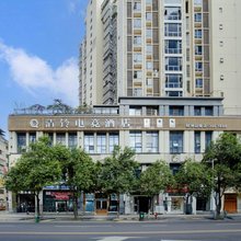 广元清铃电竞酒店(图腾广场店)