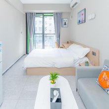 璞丽公寓(天河公园广东技术师范大学东校区店)