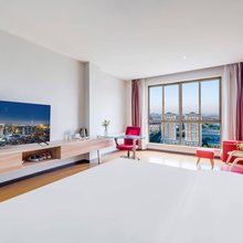 济南·巨幕高空影音酒店