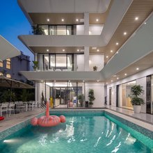 纯一HOTEL(三亚亚龙湾店)