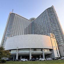 佰佬至尚主题酒店