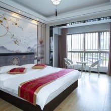 馨梦园客栈(景洪告庄星光夜市店)