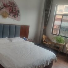 双柏安龙堡酒店