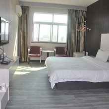 金海之星商务酒店(邓州火车站店)