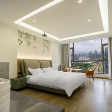 枫情智能酒店(曲靖外滩万达店)
