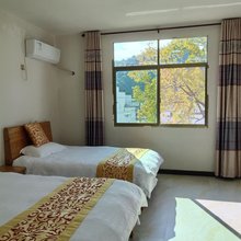 婺源古枫宾馆(石城红枫叶景区店)