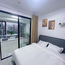 栖心臻选民宿(科技路分店)