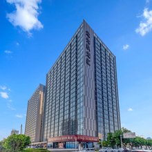 慕来斯国际公寓(珠海横琴口岸国际会展中心店)