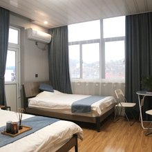 七彩阶梯美宿