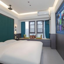今朋智能公寓(湖南金融中心茶子山地铁站店)