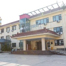 睿柏·云酒店(衡水火车站人民路榕花大街店)