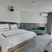 罗甸唯怡主题酒店