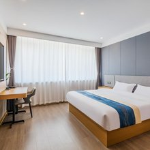 烟台福山区爱乐唯假日酒店(蓬莱国际机场店)