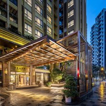 青桐城市酒店(成都宽窄巷子店)