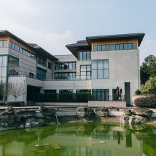 青城villa别墅民宿(青城山段分店)