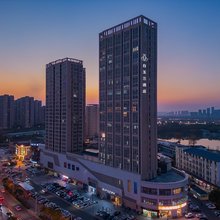 白玉酒店(武汉王家湾人信汇店)