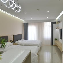 花石间.智能影音轻奢民宿(海滨浴场大学城店)