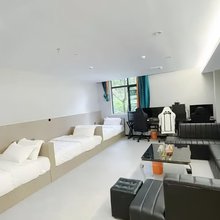 宜良博斯电竞酒店