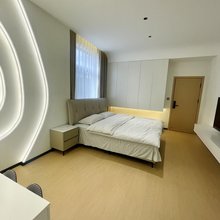 梦落溪湖民宿