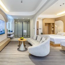 华莱酒店(建水紫陶街建水古城店)
