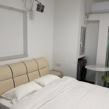 雨笙民宿(武汉光霞地铁站店)