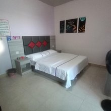 清远大众公寓(兴仁汽车站店)