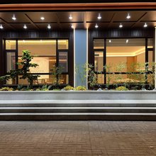 龙韵四囍酒店(齐齐哈尔火车站店)