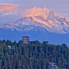 山念·观雪山|聆感森氧holiday villa(丽江古城大水车店)