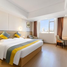 凯帝酒店(南宁安吉大道三十三中地铁站店)