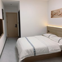 宁海康源民宿(创业路店)