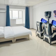 乌拉特前旗蓝速电竞公寓