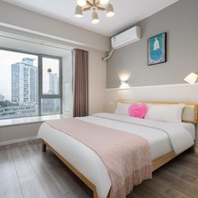 重庆艾丽佳度假公寓(解放碑洪崖洞店)